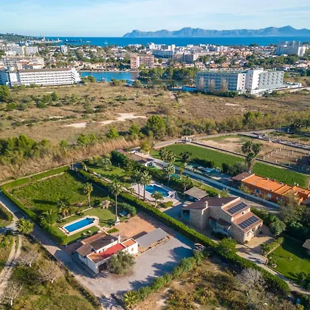 Pancho - Large Garden Feriehus